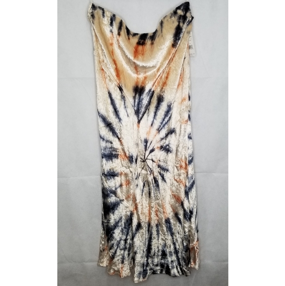 NWT Free People Bali Serious Swagger Velvet Skirt - Picture 6 of 6